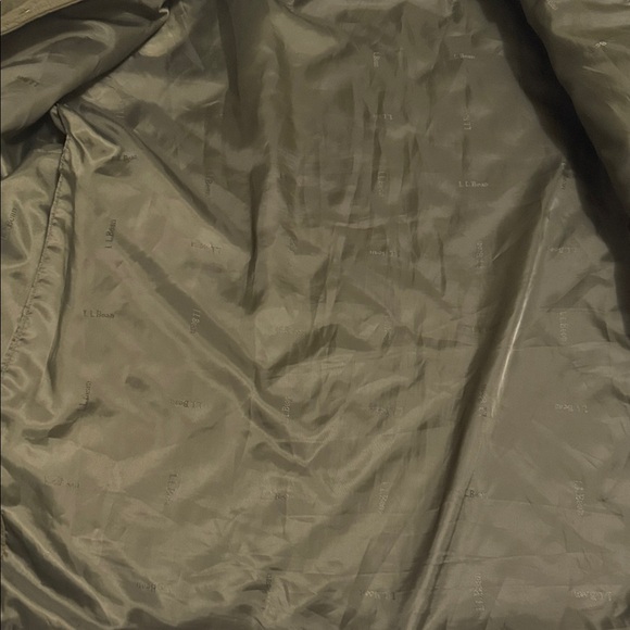 L.L. Bean Olive Quilted Jacket with Black Collar - Picture 6 of 7